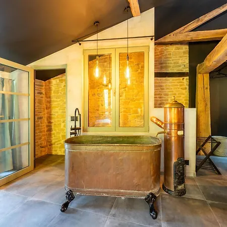 Vakantiehuis In With Sauna