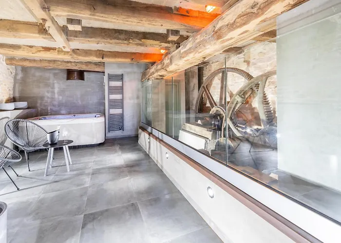 In With Sauna * Sainte-Cécile