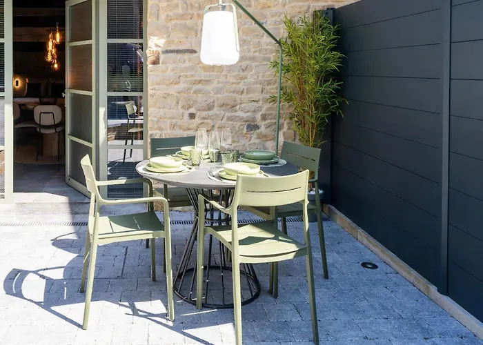 Hébergement de vacances In With Sauna Sainte-Cécile